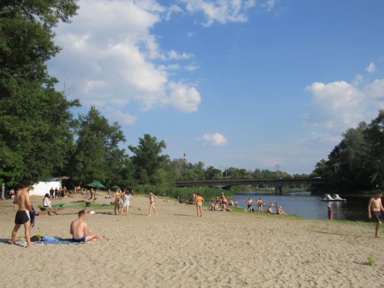 Городской пляж "Дублянщина"