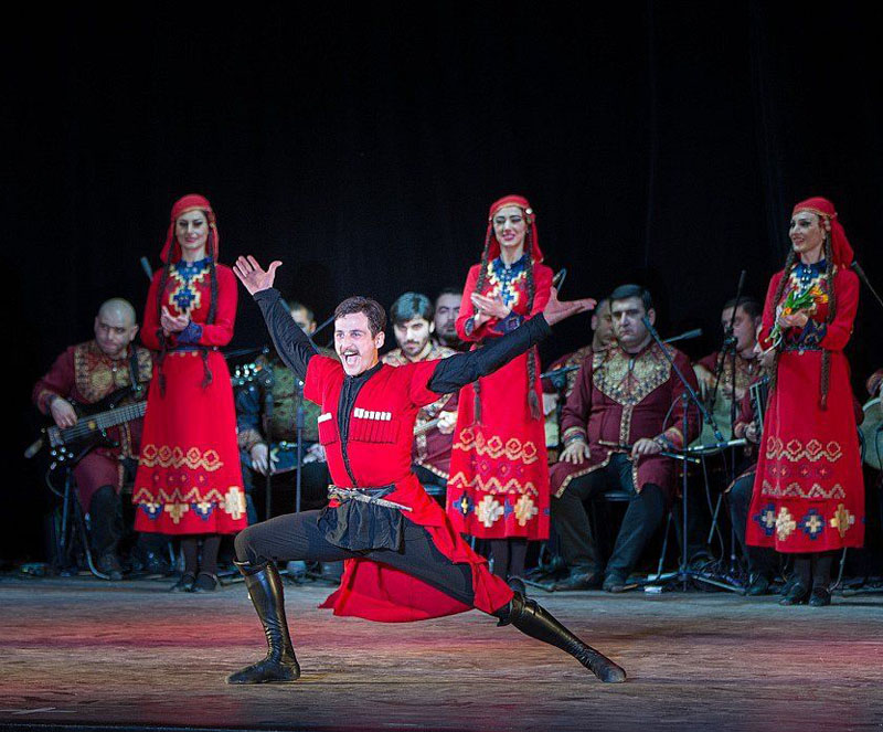 Танцевальный батл. Ансамбль им. Вирского vs Ансамбль RUSTAVI