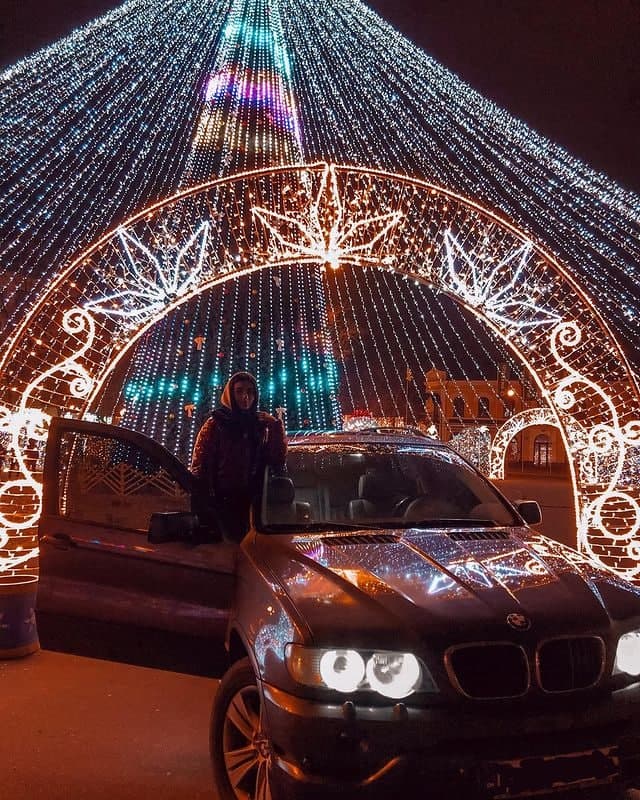 Постеснялись подъехать ближе. Фото: @llxame3