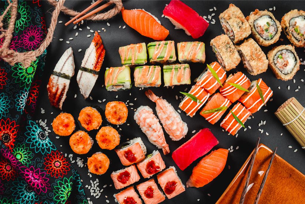 Доставка суши. Фото: 04141.com.ua