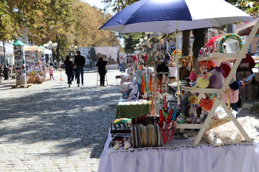 Как украсили Полтаву ко Дню города