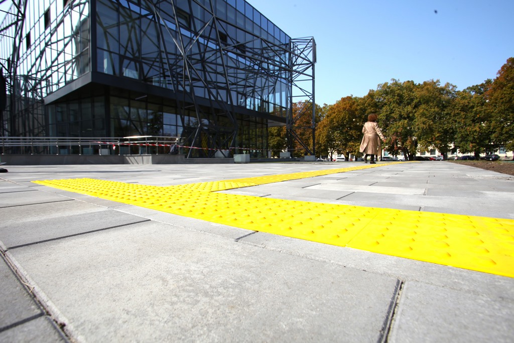 В Полтаве окончили строительство ЦНАП