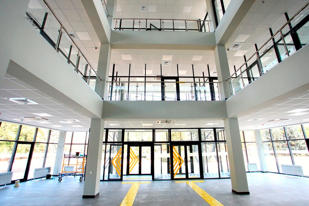 В Полтаве окончили строительство ЦНАП