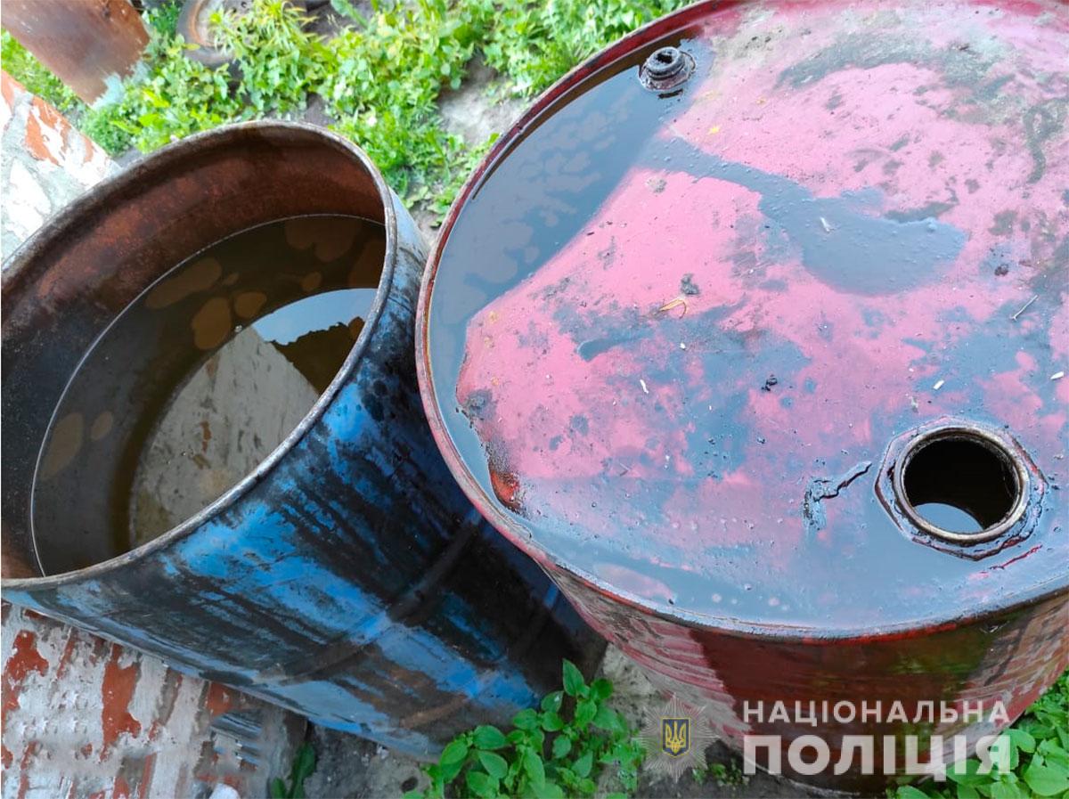 На Полтавщине СБУ задержала трех человек, которые воровали и продавали нефть