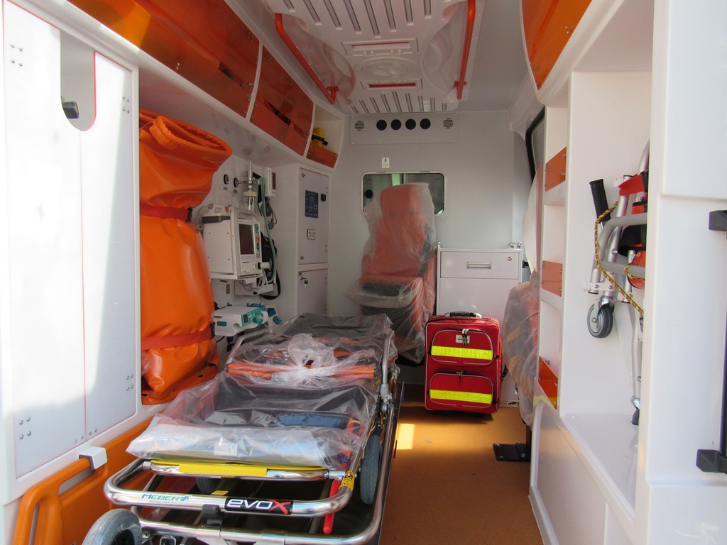 В районы Полтавской области отправляют 49 автомобилей скорой помощи