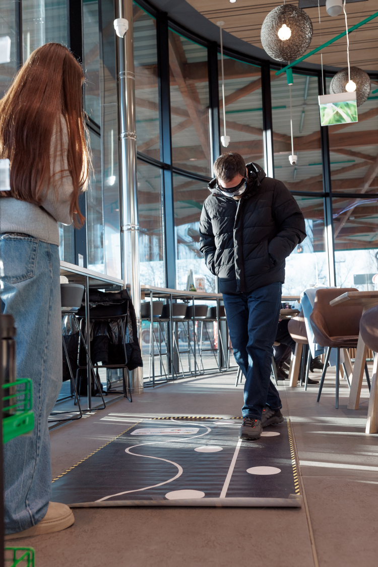 В преддверии рождественских праздников AB InBev Efes Ukraine активирует социальную кампанию "Выпил? За руль не садись!" фото 3 2