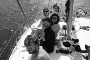 Покатались на яхте: Monatik показал снимки с отдыха в Одессе фото 4
