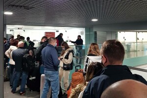 Из-за беременной иностранки: в Одесском аэропорту отменили рейс в Стамбул фото 1